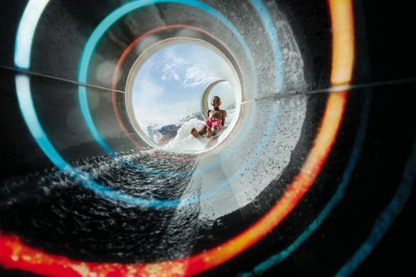 Royal Caribbean International, Symphony of the Seas, Perfect Storm Interior 2.jpg